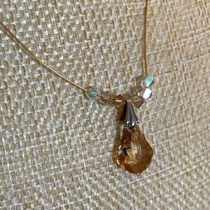 Elegant Crystal Pendant Necklace